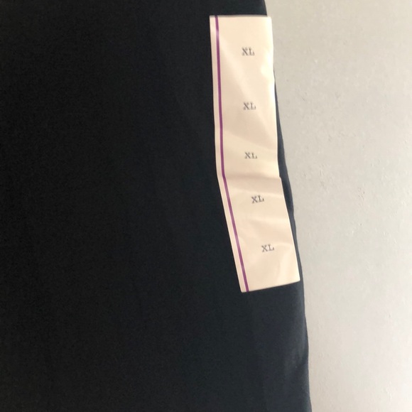 Tanktop - Picture 3 of 4